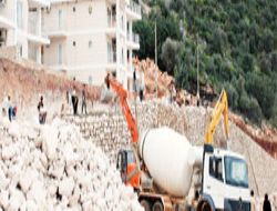 KALKAN'DA YOL