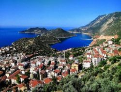 Kaş Kışın Neden Boş?