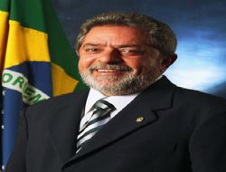 LE MONDE'A GRE YILIN SYASETS LULA DA SLVA