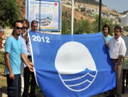 Kalkan'da  Plaja Mavi Bayrak Verildi