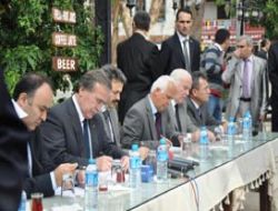KAFALAR YİNE KARIŞTI